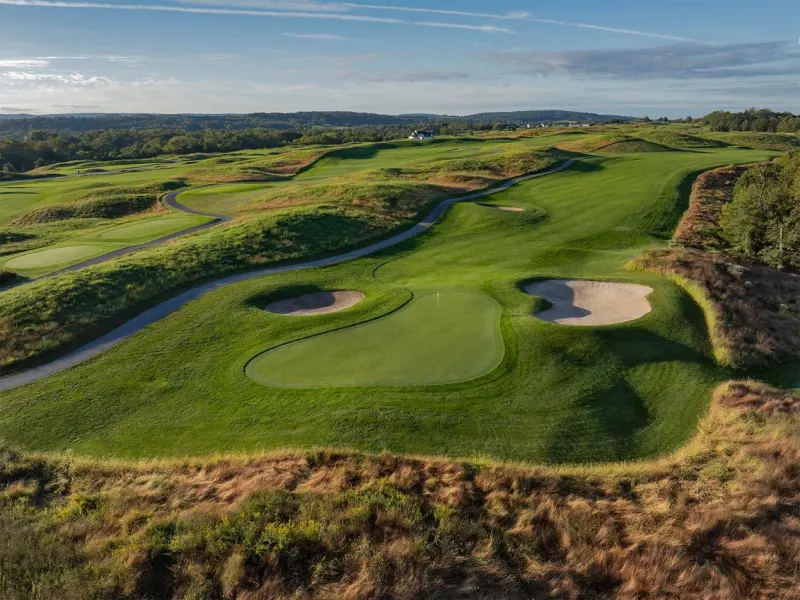 A green and bunkers at Royal Manchester